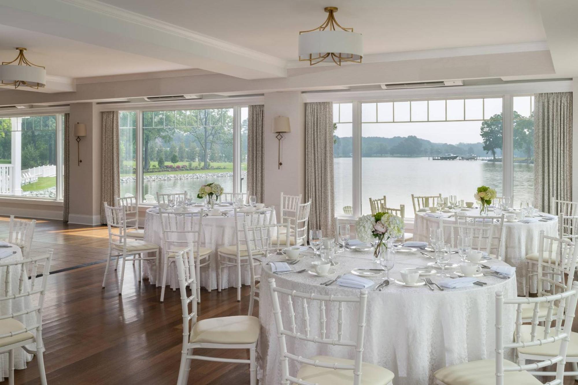The Oaks Waterfront Hotel セント・マイケルズ エクステリア 写真