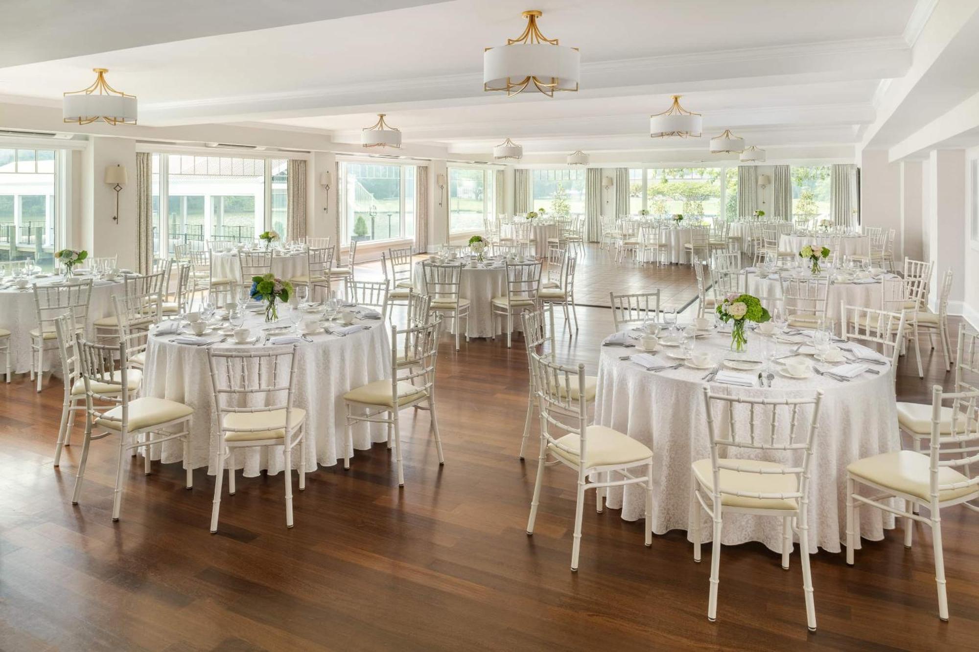 The Oaks Waterfront Hotel セント・マイケルズ エクステリア 写真